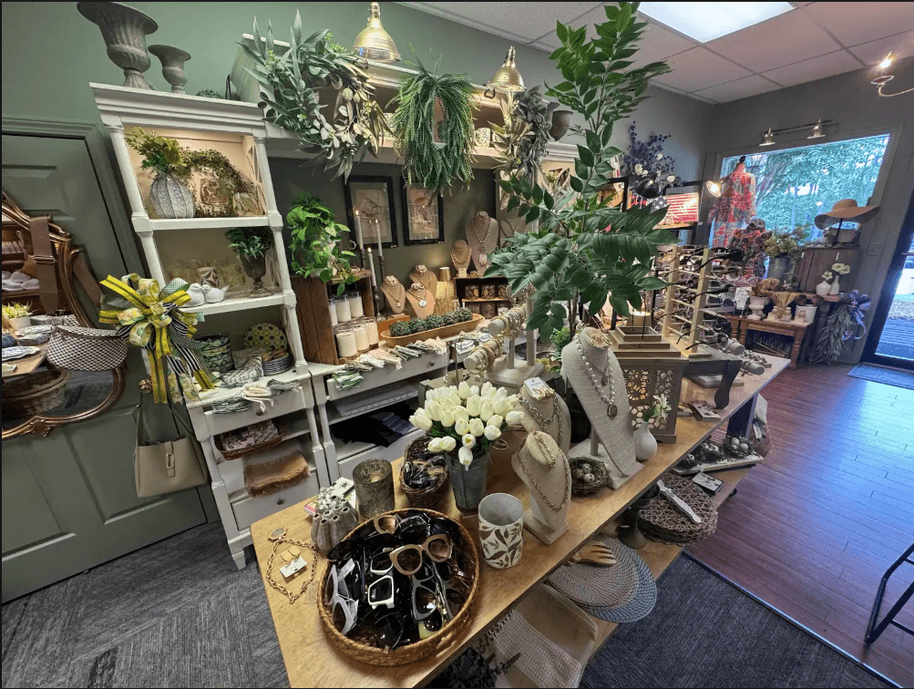 Florals, candles, and gift display